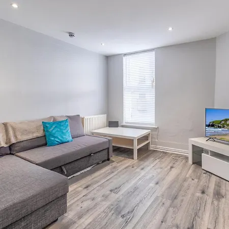 Apartment 2 And 4 - Portrush Marine Apartments Esterno foto