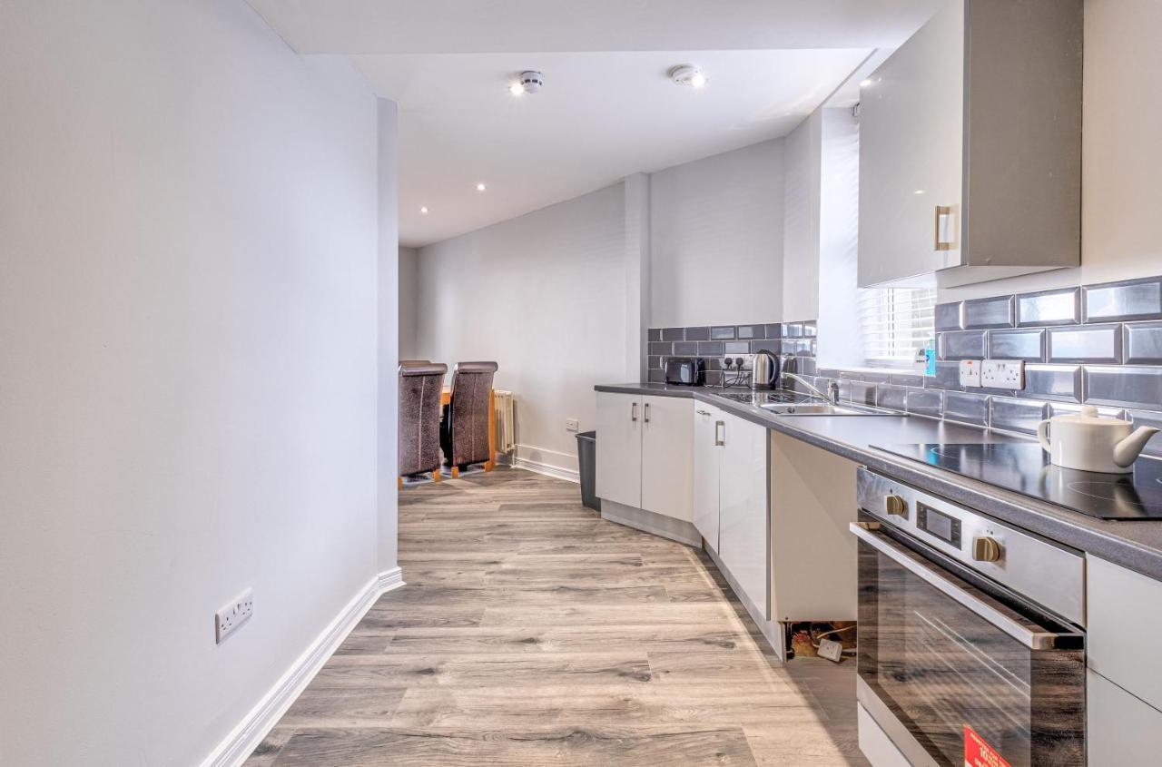 Apartment 2 And 4 - Marine