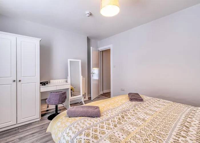 Apartment 2 And 4 - Portrush Marine Apartments