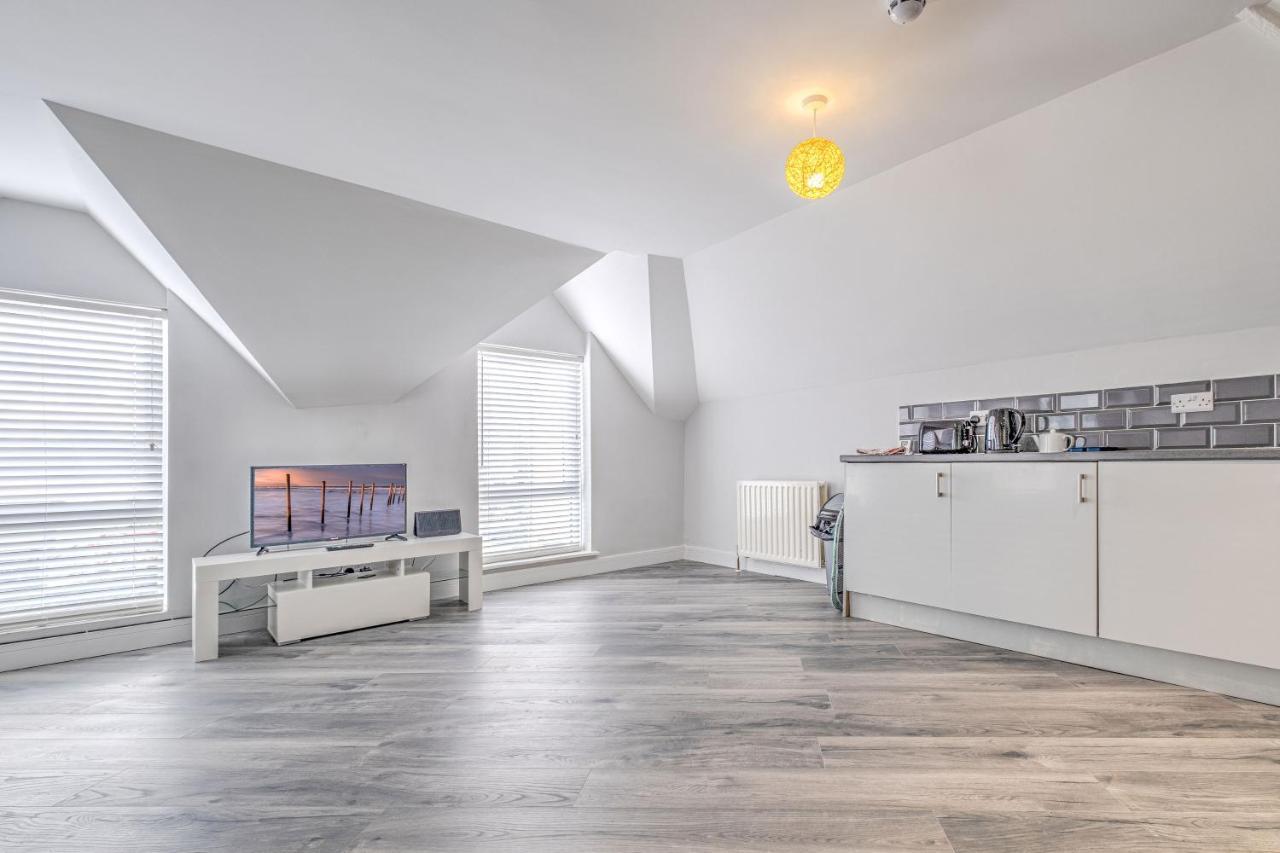 2 And 4 - Marine Appartamento Portrush